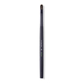 Dr. Hauschka Lippenpinsel – schwarzer Griff, feine Borsten, weißer Hintergrund – Make-up