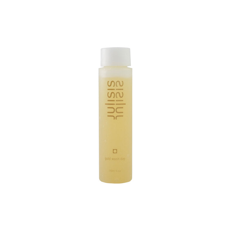 Sisley Gold Wash Day – durchsichtige Flasche 150ml, weißer Deckel, weißer Hintergrund – Hautpflege