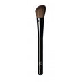 Angeled Blush Brush #1.40 – schwarzer Griff, braune Borsten, weißer Hintergrund – Make-up Pinsel
