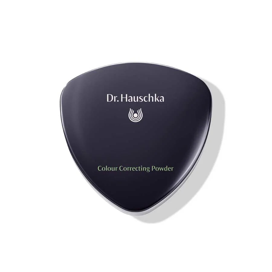 Dr. Hauschka Colour Correcting Powder 01 – schwarze Dose, weißer Hintergrund – Make-up