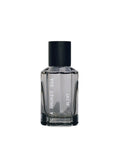 L:A Bruket No. 334 Blixt Eau de Parfum – graue Glasflasche 50ml, schwarzer Verschluss, weißer Hintergrund – Parfüm