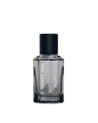 L:A Bruket No. 334 Blixt Eau de Parfum – graue Glasflasche 50ml, schwarzer Verschluss, weißer Hintergrund – Parfüm