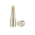 Kure Bazaar Clean Base Mat Lipstick – goldener Lippenstift-Tube, cremefarbene Farbe, weißer Hintergrund – Lippenpflege