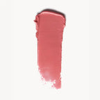 Cream Blush Blossoming – rosafarbener Cremeblick auf weißem Hintergrund – Wangenfarbe
