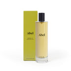 Abel Scene 03 Leather, Tonka, Vanilla – clear glass spray bottle with black nozzle, green box, white background – room spray