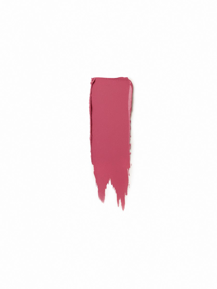 Lipstick 22 Millionbells – rosafarbener Farbstrich auf weißem Hintergrund – Lippenstift