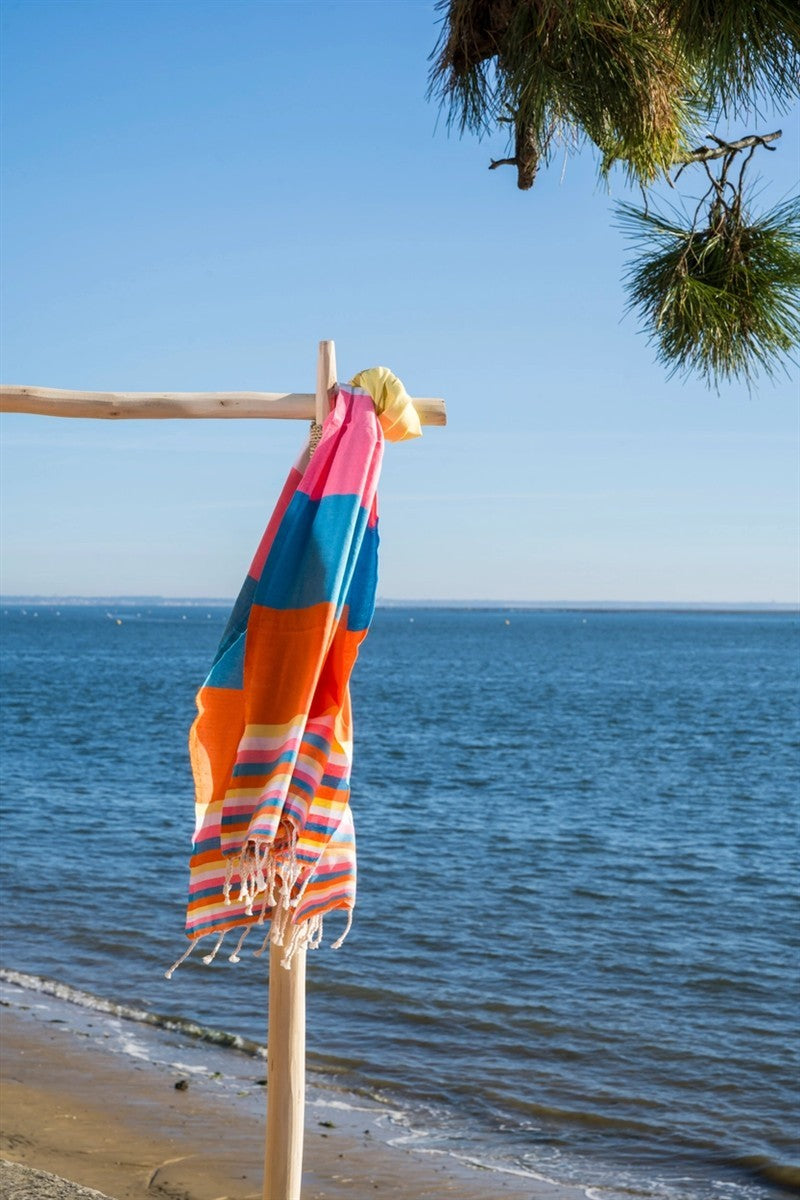 The Deckchair Pink