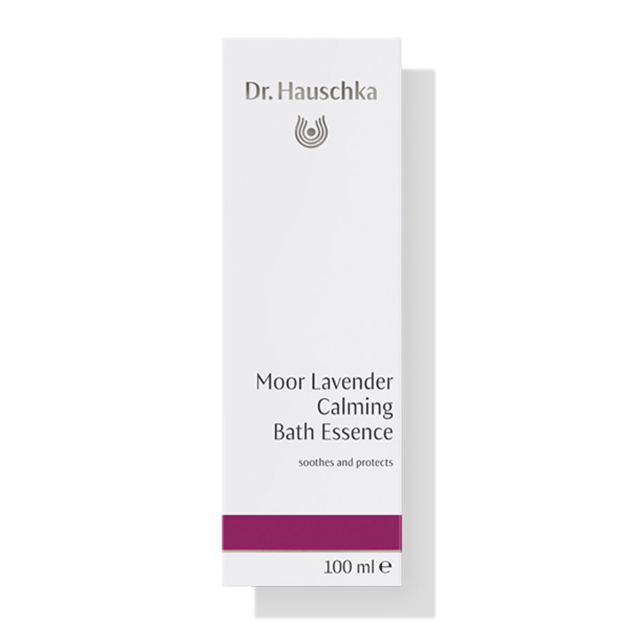 Dr. Hauschka Moor Lavendel Bad – weißes Karton 100ml, lila Akzent, weißer Hintergrund – Badezusatz