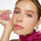 Le Baume Teinté Lips – rosafarbener Lippenbalsam in quadratischem Glas, weißer Hintergrund – Lippenpflege