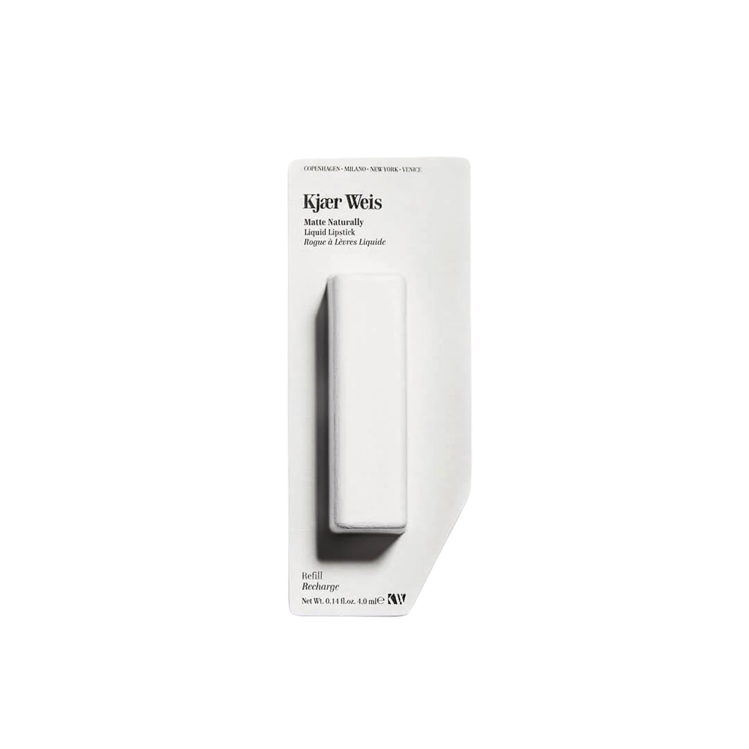 Kjaer Weis Matte Naturally Liquid Lipstick Refill – weißes Rechteck 4,0 ml, weißer Hintergrund – Lippenstift