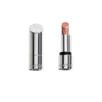 Kjaer Weis Lip Stick Calm – silberner Stift mit rosafarbenem Lippenstift, weißem Hintergrund – Lippenpflege