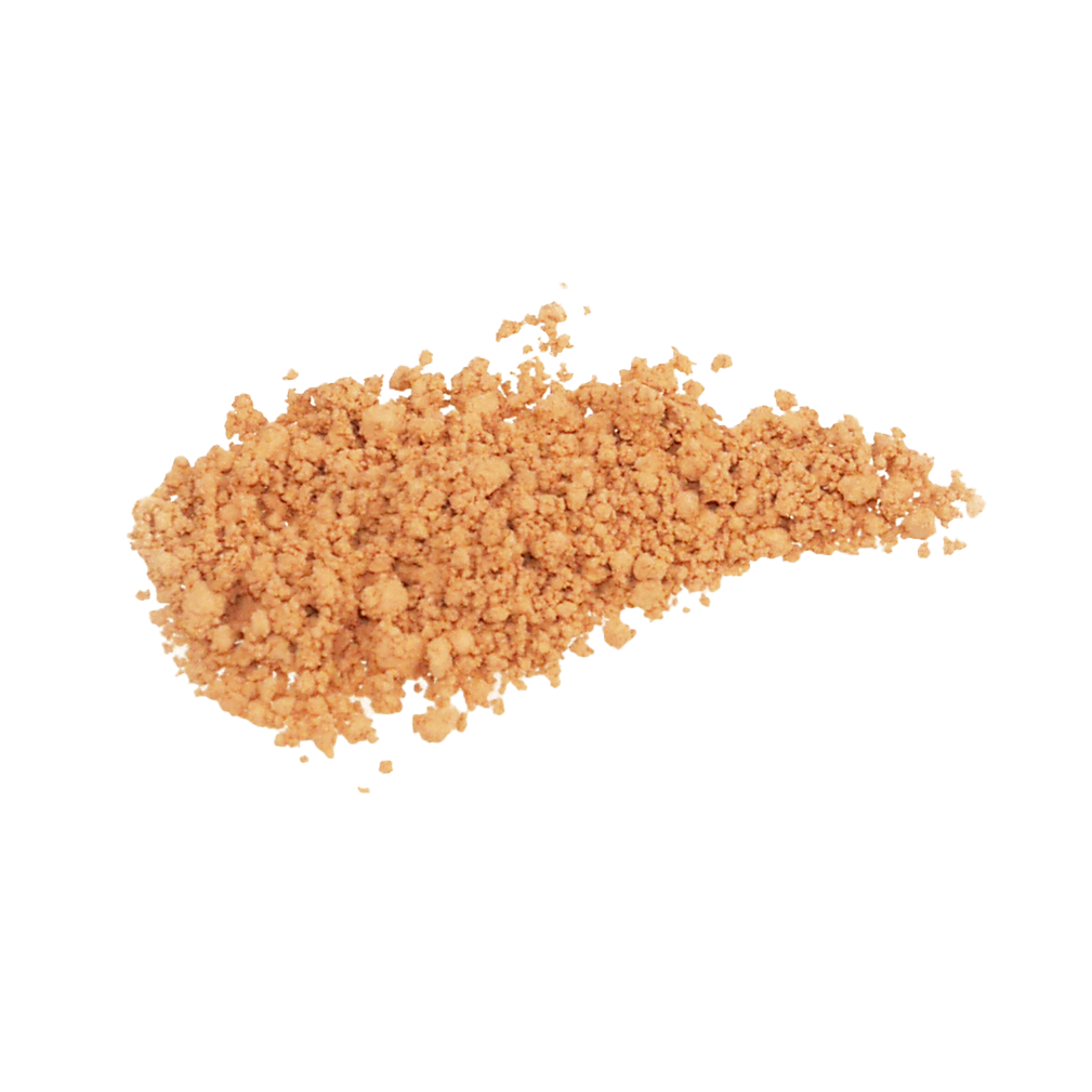 Mineral Foundation Pearl Beige SPF 25 – lose Puderstruktur, cremefarbene Textur auf weißem Hintergrund – Make-up