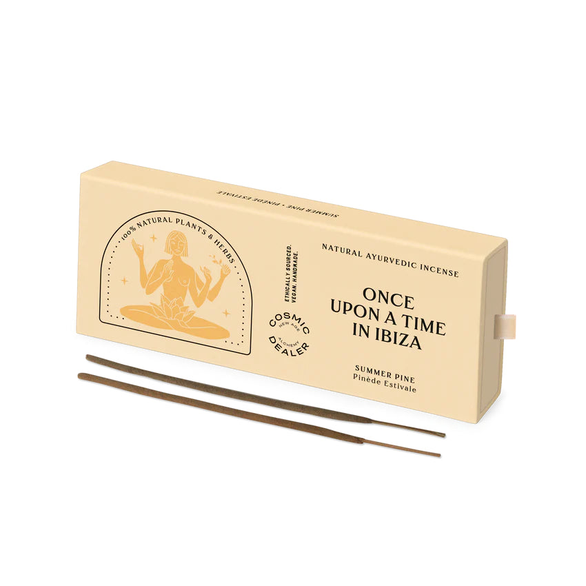Once Upon a Time in Ibiza Räucherstäbchen – cremefarbene Schachtel, goldene Grafik, weißer Hintergrund – Aromatherapie