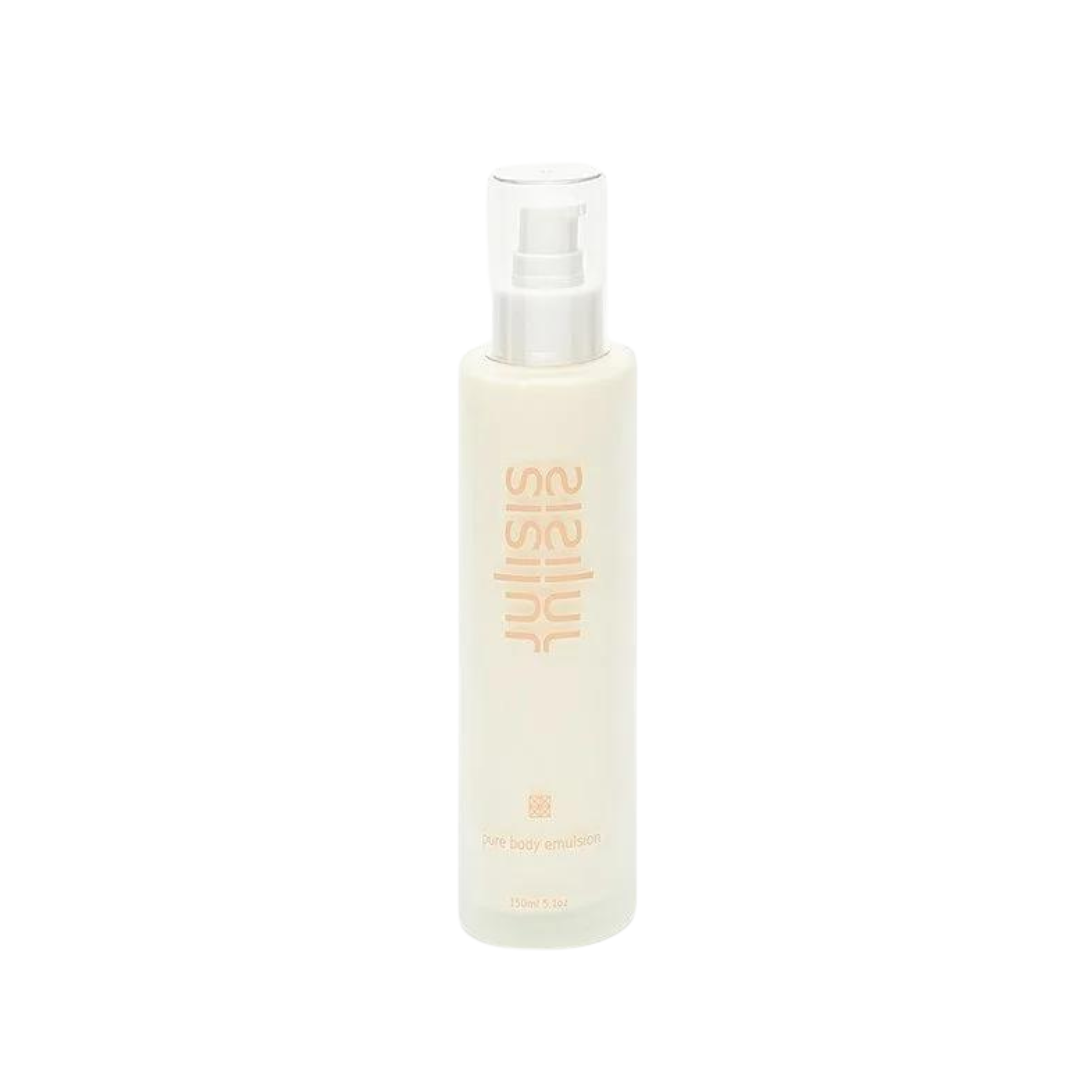 Sisley Pure Body Emulsion – cremefarbene Sprayflasche 150ml, transparenter Sprühkopf, weißer Hintergrund – Körperpflege