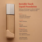 Kjaer Weis Invisible Touch Liquid Foundation – beige Flasche mit silbernem Deckel, cremefarbener Hintergrund – Make-up