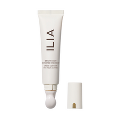 ILIA Bright Start Activated Eye Cream – cremefarbene Tube mit Pumpkopf, weißem Hintergrund – Augenpflege