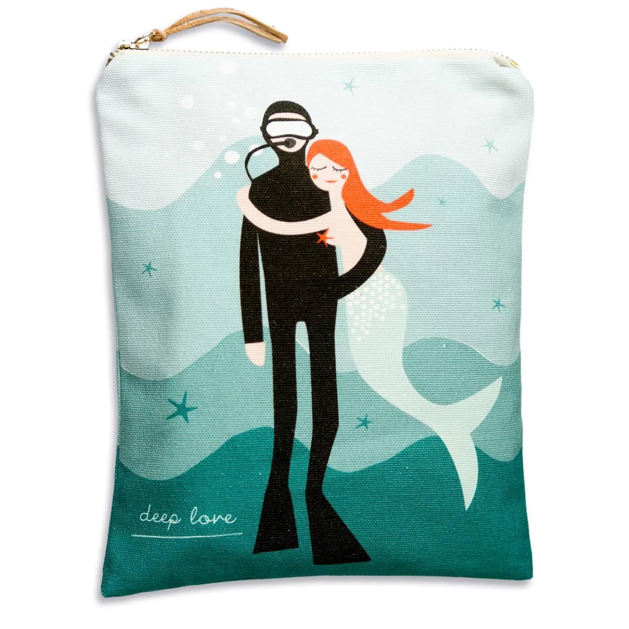 Deep Love Pouch