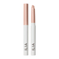 ILIA Eye Stylus Shimmer in einer weißen Tube mit roségoldener Kappe auf weißem Hintergrund, Lidschatten