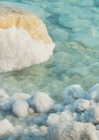 Getrocknetes Meersalz auf Felsen am Strand - Stimmungsbild Cretan Blue Eau de Toilette