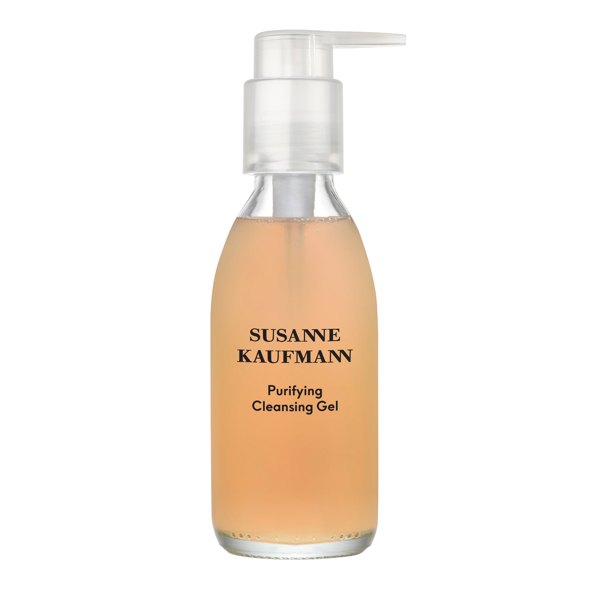 Susanne Kaufmann Klärendes Reinigungsgel in einer Flasche mit Pumpspender auf weißem Grund, Hautpflege