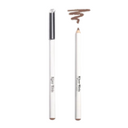 Kjaer Weis Lip Pencil Saturate – weißer Stift mit silbernem Deckel, weißer Hintergrund – Lippenkontur