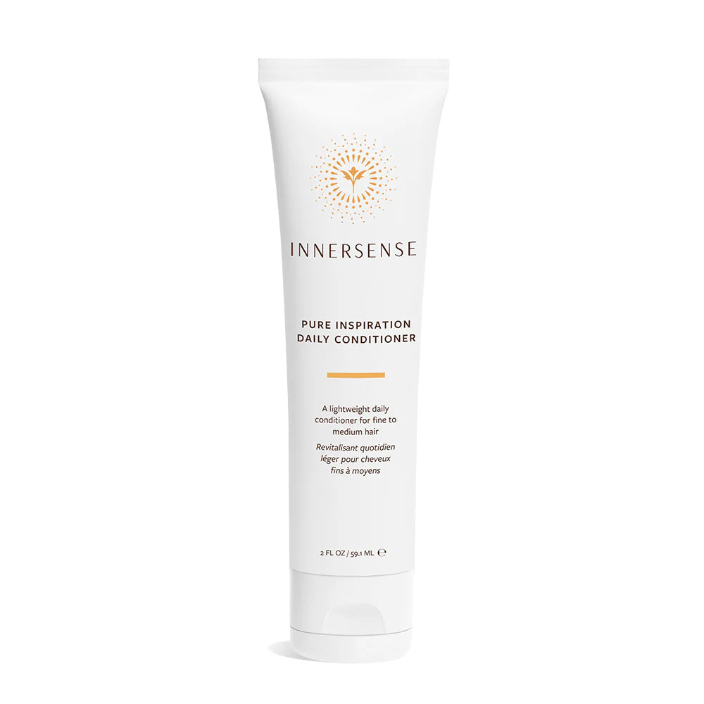Innersense Pure Inspiration Daily Conditioner – weiße Tube 59,1 ml, weißer Deckel, weißer Hintergrund – Haarpflege