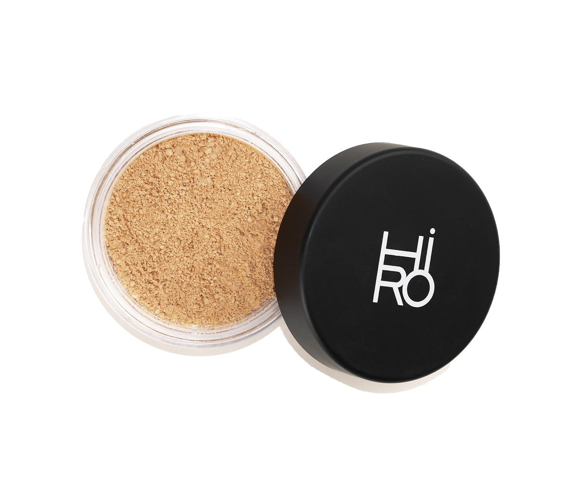 Hiro Mineral Foundation Cream Dream SPF 25 – durchsichtige Dose mit schwarzem Deckel, weißer Hintergrund – Make-up