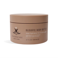 Innersense Blissful Body Butter – brauner Tiegel 200ml, passender Deckel, weißer Hintergrund – Körperpflege