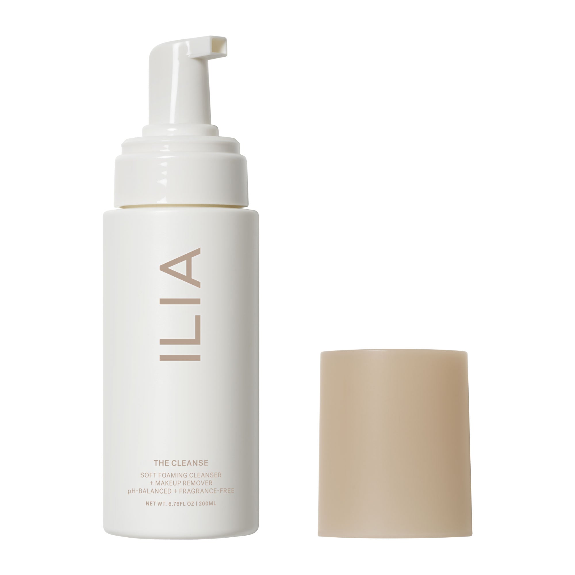 ILIA The Cleanse Soft Foaming Cleanser – weißes Pumpfläschchen 200ml, beige Deckel, weißer Hintergrund – Hautreinigung
