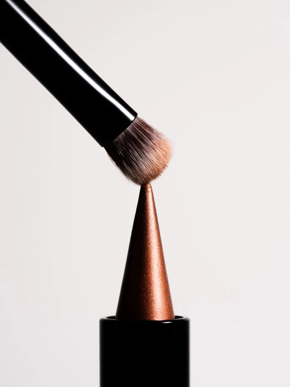 Eye Contouring Brush No. 6