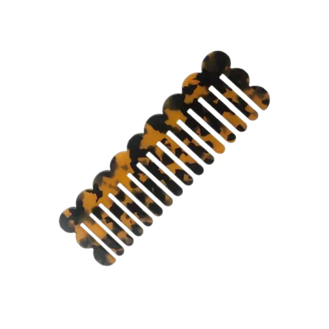 The Curved Comb Dark Cheetah