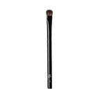 IT Cosmetics Travel Powder Brush #1.00 – black handle, flat brush head, white background – makeup brush