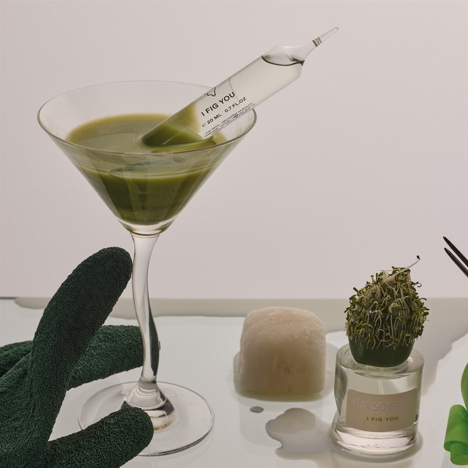 I Fig You Eau de Parfum – 20ml ampoule, clear with white text, in green cocktail glass – perfume