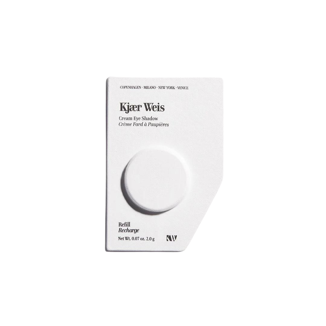 Kjaer Weis Cream Eye Shadow Refill – weißes Refill 2,0 g, minimalistisches Design auf weißem Hintergrund – Augenmake-up