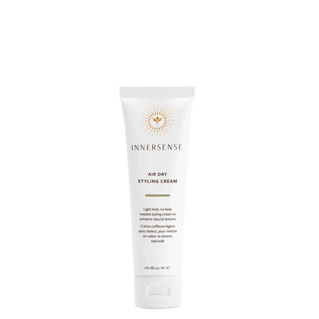 INNERSSENSE Air Dry Styling Cream – weiße Tube 59,1 ml, weißer Deckel, weißer Hintergrund – Haarpflege