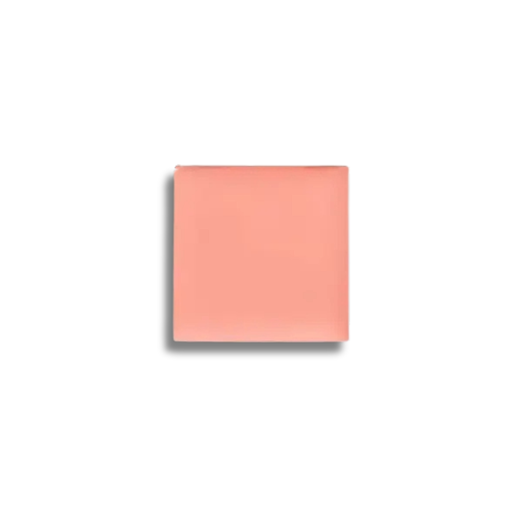 Cream Blush Precious Refill – pfirsichfarbener quadratischer Nachfüllblock, weißer Hintergrund – Gesichtsmake-up