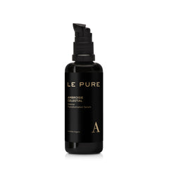 Le Pure Ambroisie Celestial – schwarze Flasche mit Pumpverschluss, goldener Schriftzug, weißem Hintergrund – Serum