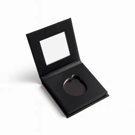 Refillable Palette 'only the Lonely' – black flip case with mirror, white background – eye and brow makeup