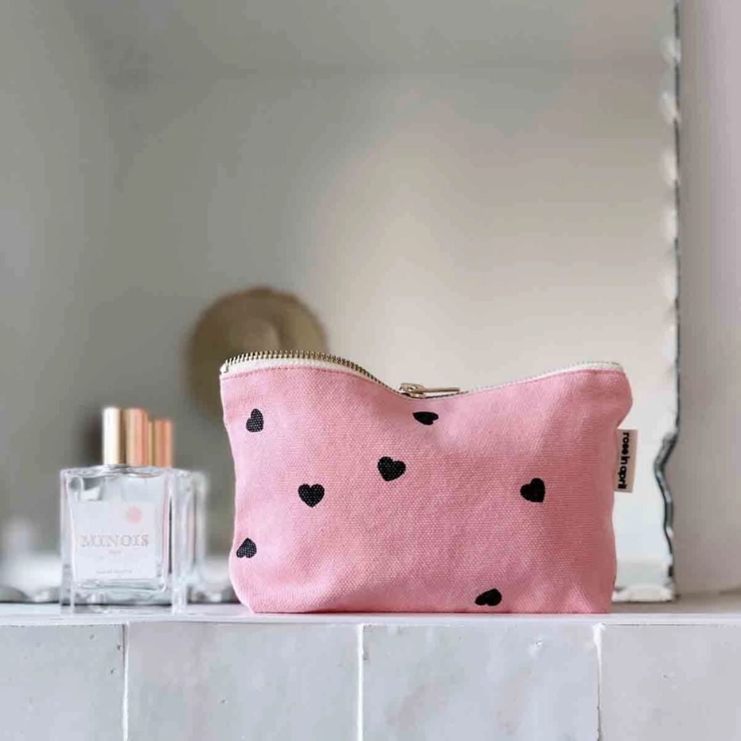 Sofia Pouch Heart Strawberry