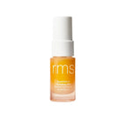 rms SuperSerum Hydrating Mist Travel, orangefarbene Sprühflasche mit weißem Verschluss auf weißem Grund, Hautpflege