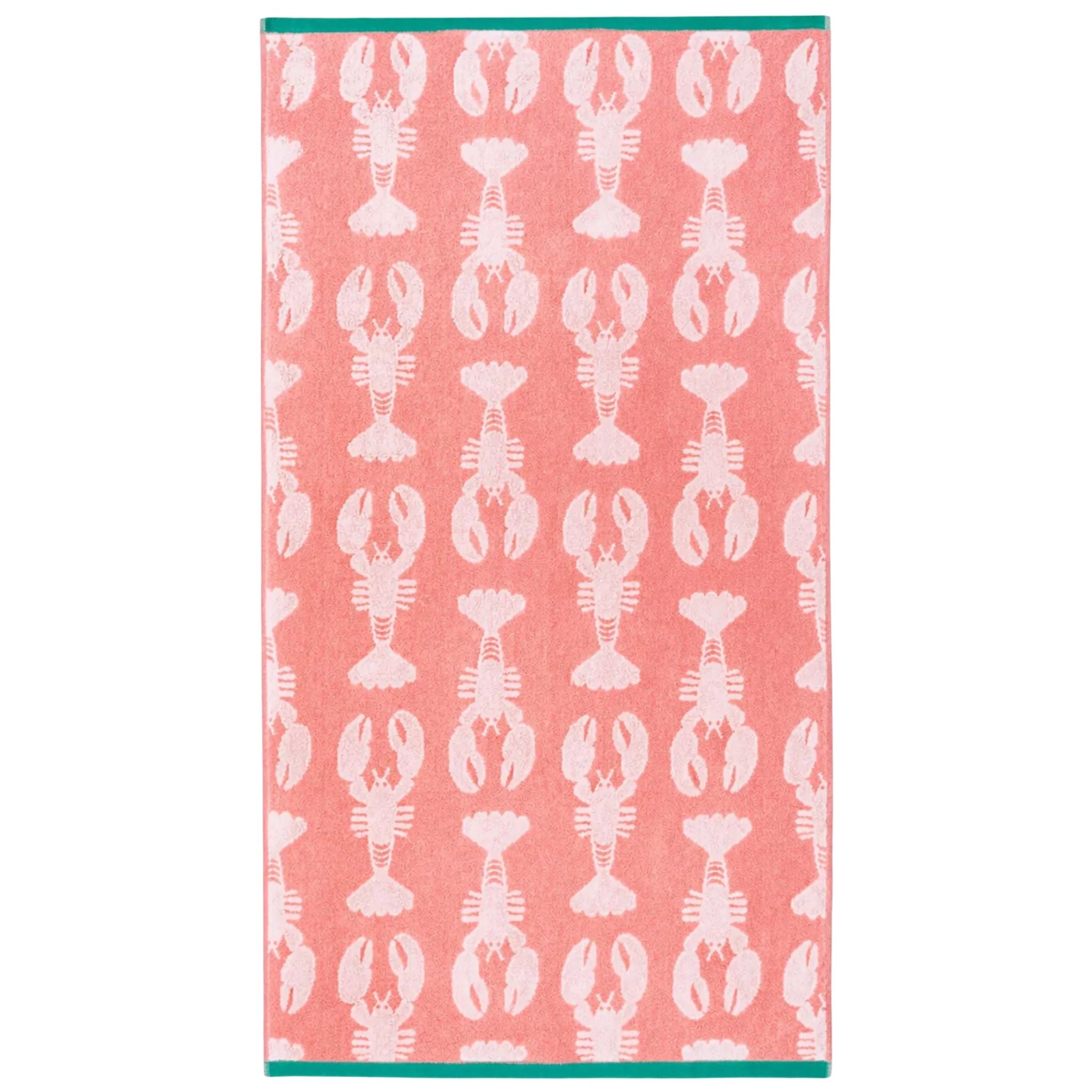 Lobster Pink Organic Cotton Badelaken in Rosa mit weißen Hummer-Motiven auf weißem Hintergrund, Strandtuch.