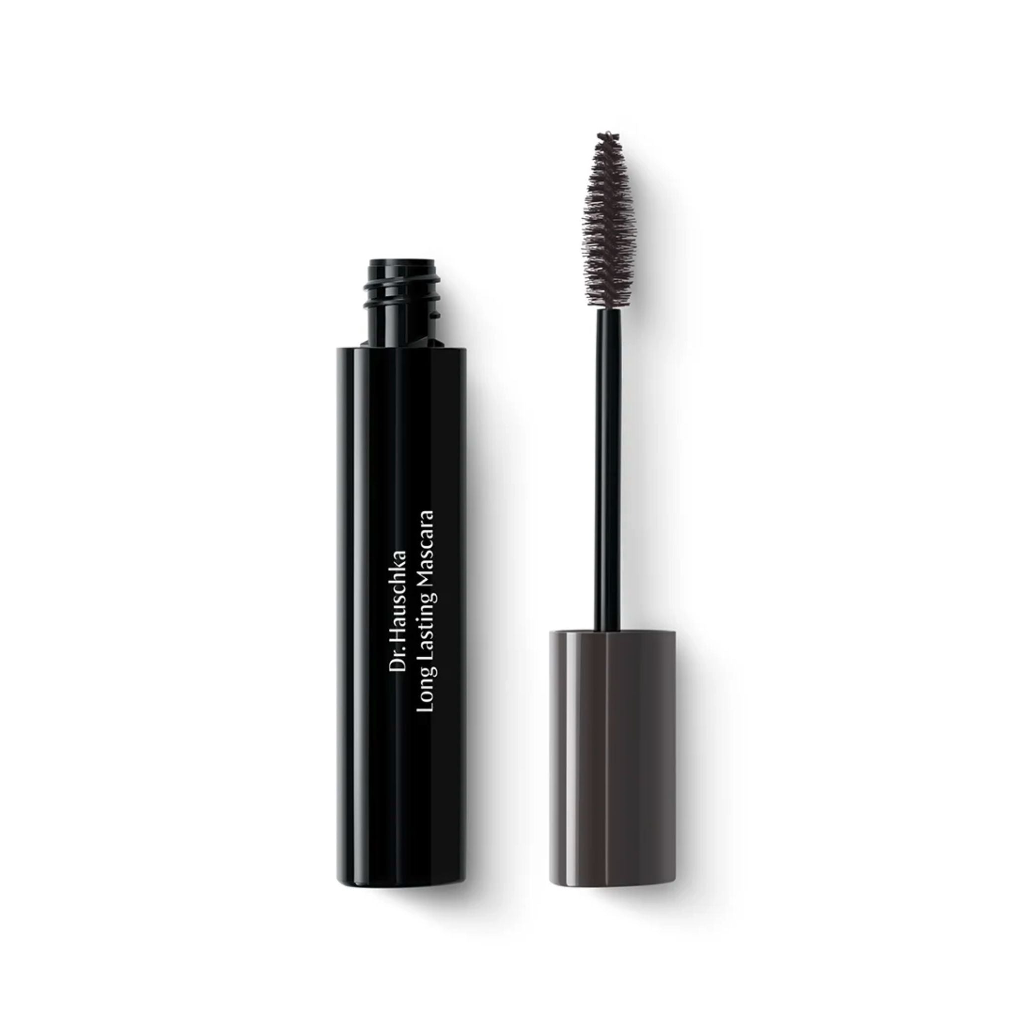 Dr. Hauschka Long Lasting Mascara in Perlantrazit: schwarze Tube und Bürste auf weißem Hintergrund, Augen-Make-up.